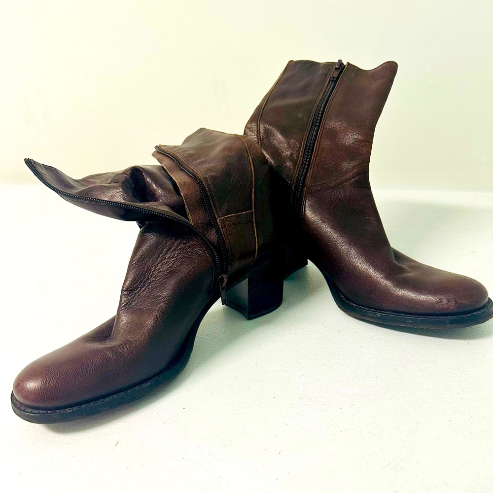 Chocolate brown boots BCBG GIRLS 9.5